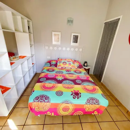 Studio With Enclosed Garden And Wifi At Bajamar 1 Km Away From The Beach 아파트 *