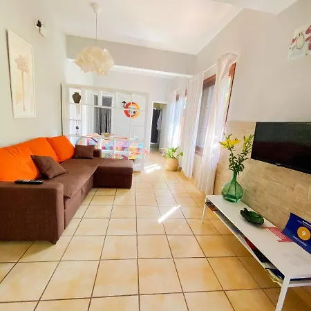 Studio With Enclosed Garden And Wifi At Bajamar 1 Km Away From The Beach